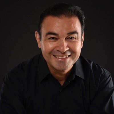 Póster Mario Castañeda