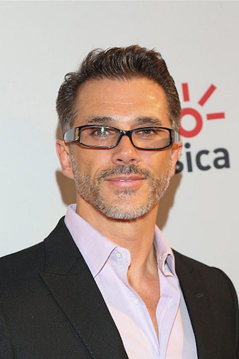 Póster Sergio Mayer