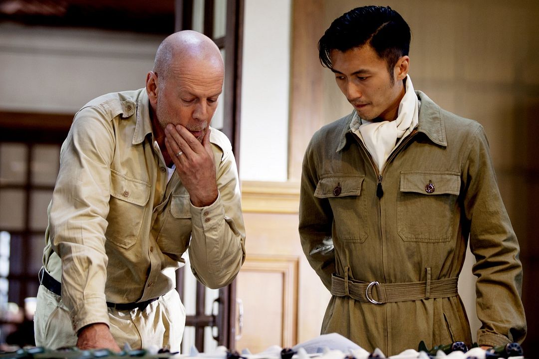 El bombardeo : Foto Bruce Willis