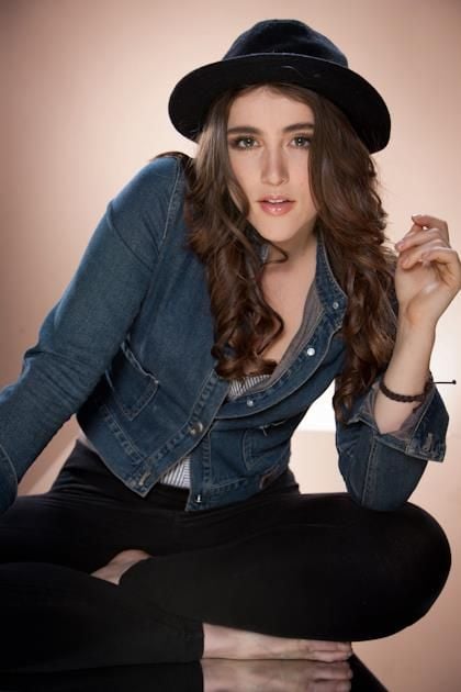 Póster Cassandra Sánchez Navarro