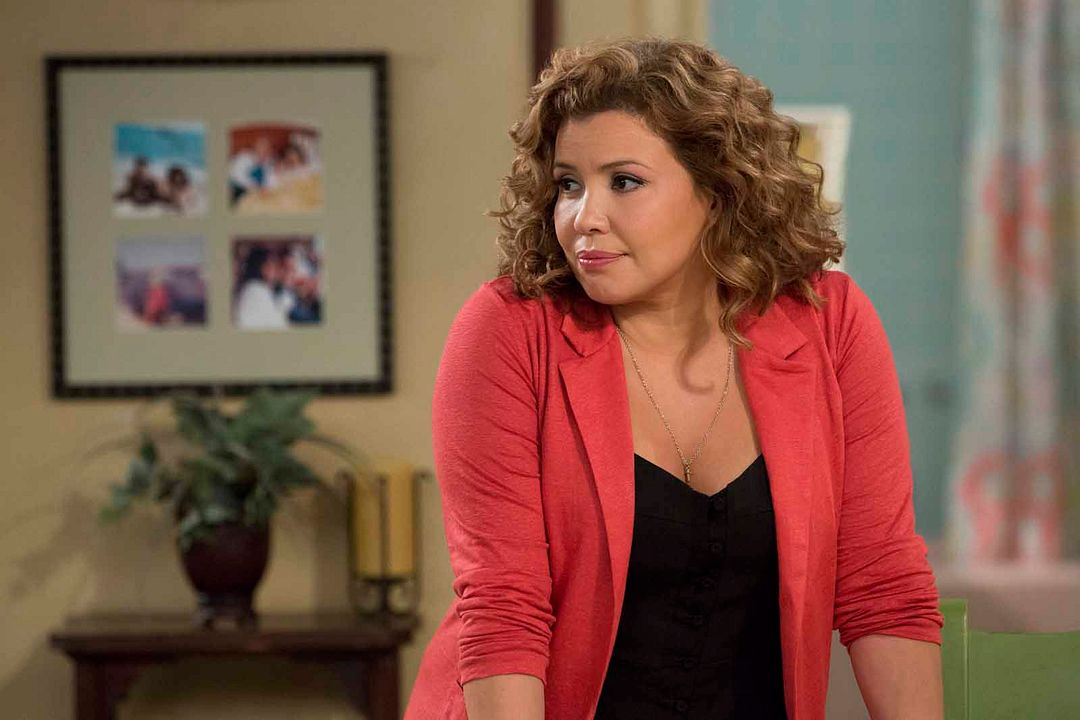 One Day At A Time (2017) : Foto Justina Machado