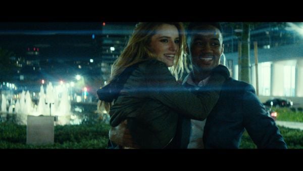 Foto Bella Thorne, Jessie T. Usher