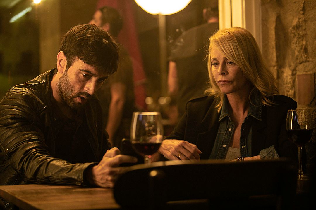 El silencio de la ciudad blanca : Foto Javier Rey, Belén Rueda