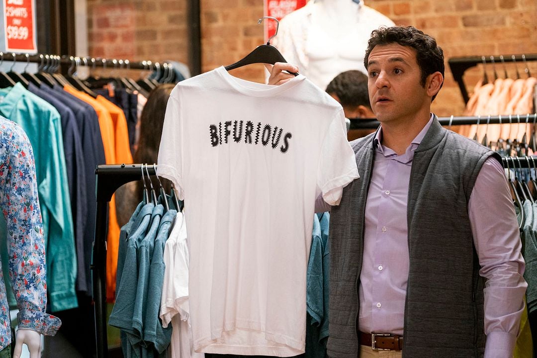 Friends From College : Foto Fred Savage