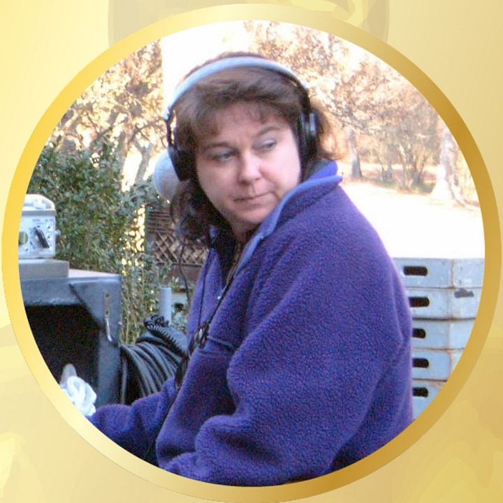 Póster Mary H. Ellis