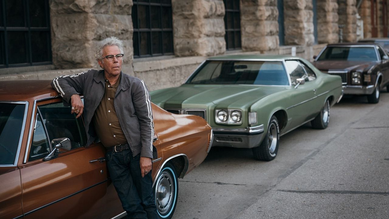 Un caballero y su revólver : Foto Tom Waits