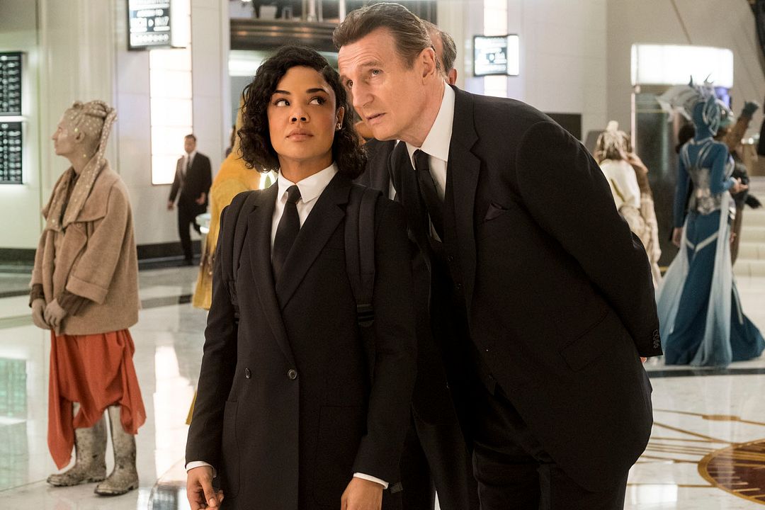 Men In Black: international : Foto Tessa Thompson, Liam Neeson