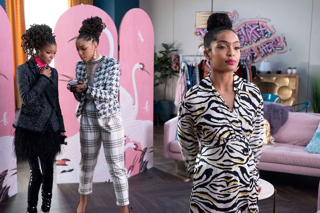 Foto Halle Bailey, Chloe Bailey, Yara Shahidi