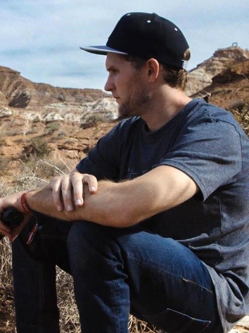 A cualquiera de nosotros : Póster