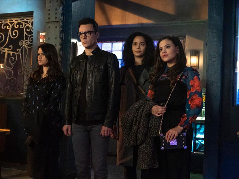 Foto Melonie Diaz, Rupert Evans