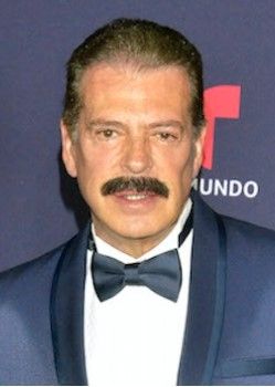 Póster Sergio Goyri