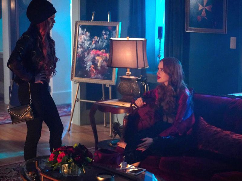 Riverdale : Foto Vanessa Morgan, Madelaine Petsch