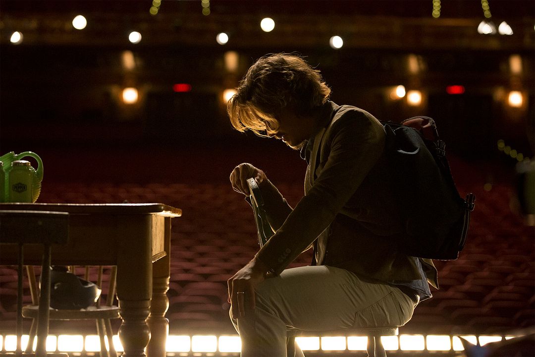 Una entrevista con Dios : Foto Brenton Thwaites