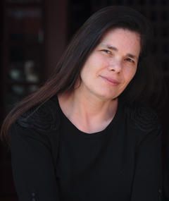 Póster Bettina Perut