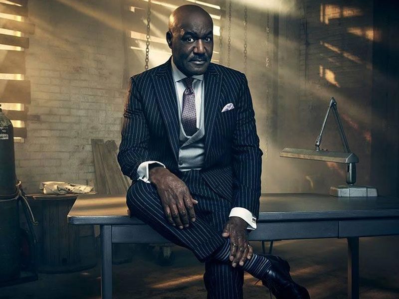Cobertura de revista Delroy Lindo