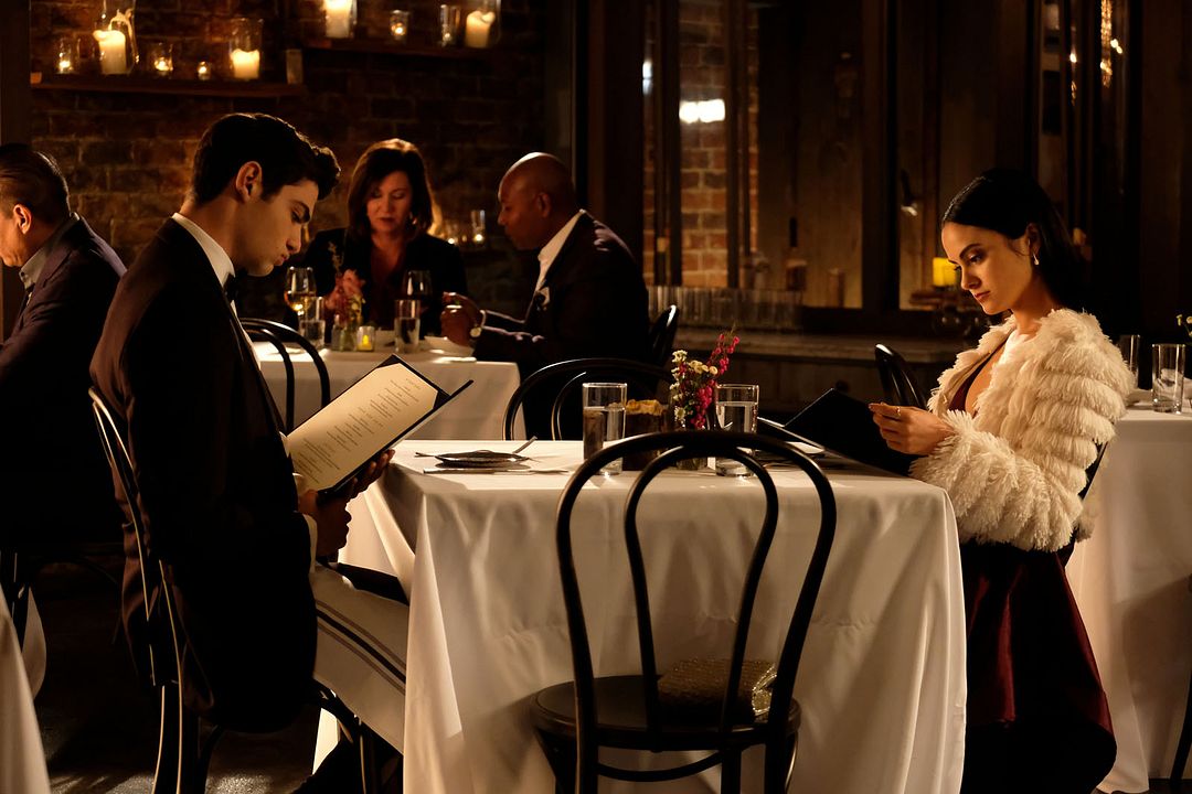 La cita perfecta : Foto Noah Centineo, Camila Mendes