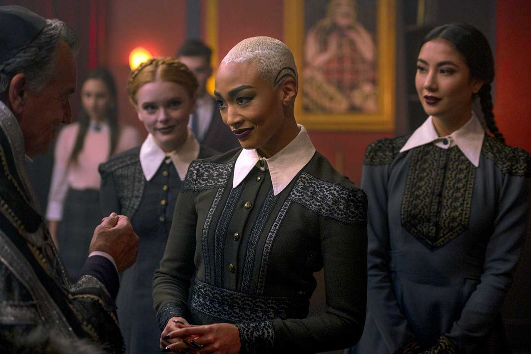El Mundo Oculto De Sabrina : Foto Tati Gabrielle, Ray Wise, Abigail Cowen, Adeline Rudolph