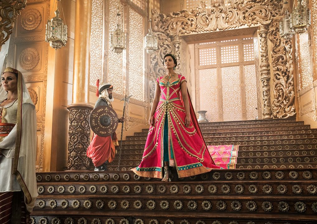 Aladdin : Foto Naomi Scott