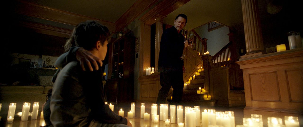 La maldición de La Llorona : Foto Raymond Cruz