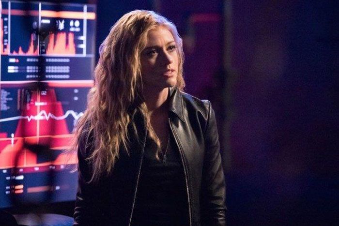 Arrow : Foto Katherine McNamara