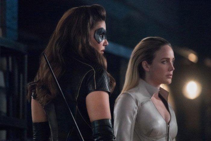 Arrow : Foto Juliana Harkavy, Caity Lotz
