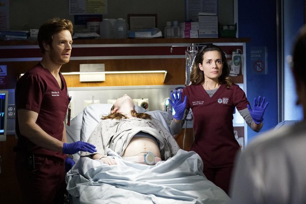 Chicago Med : Foto Torrey DeVitto