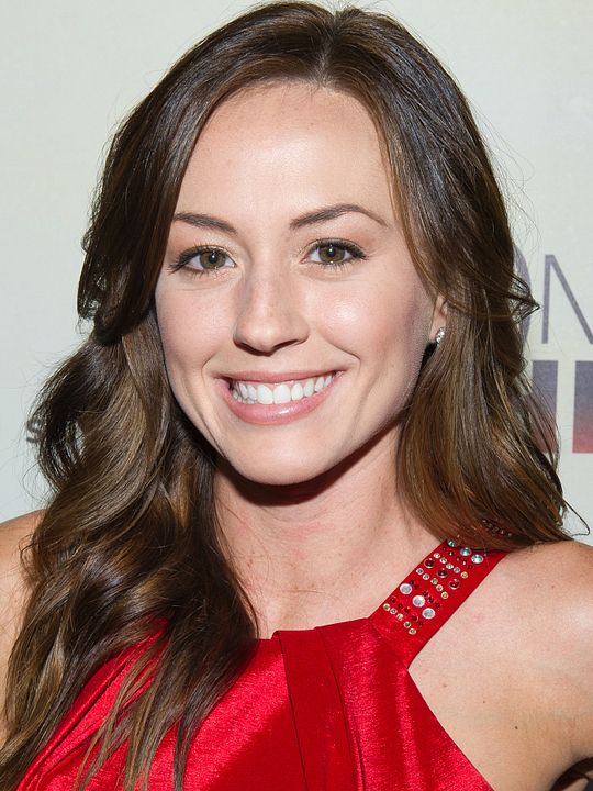 Póster Ashley Bratcher