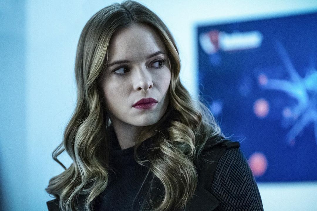 Flash : Foto Danielle Panabaker