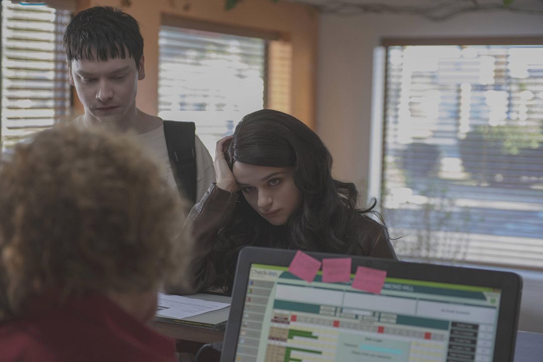 The Act : Foto Joey King, Calum Worthy