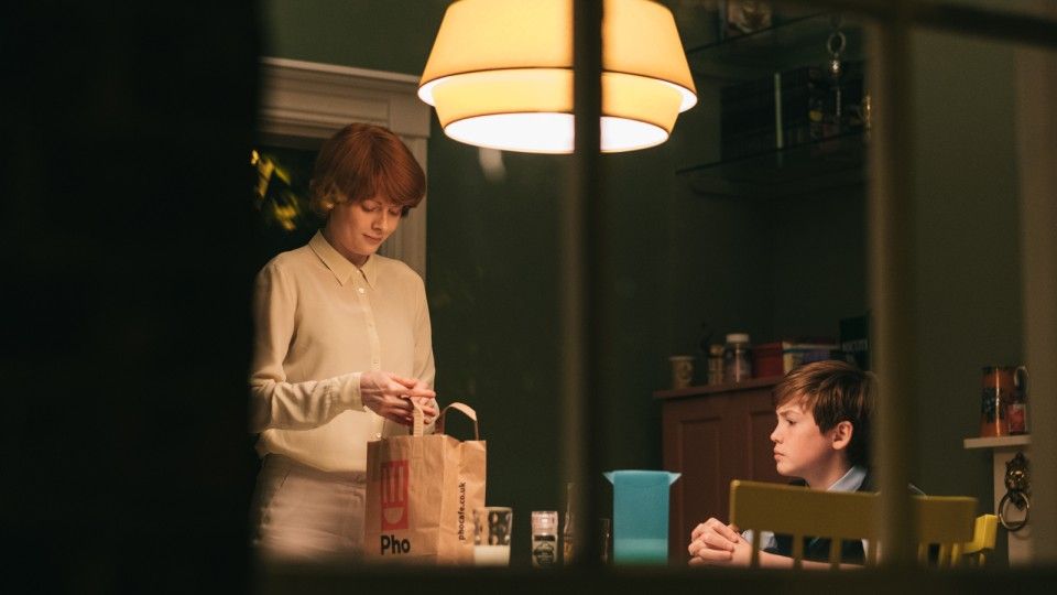 Little Joe: La Flor de la Felicidad : Foto Emily Beecham, Kit Connor