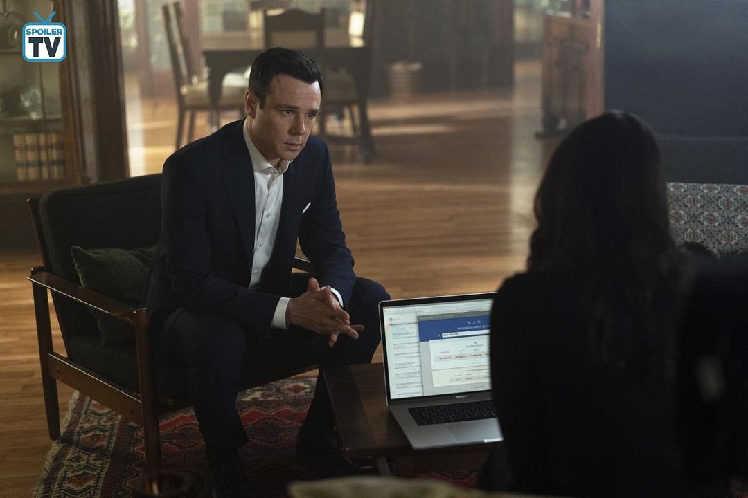 Foto Rupert Evans, Melonie Diaz