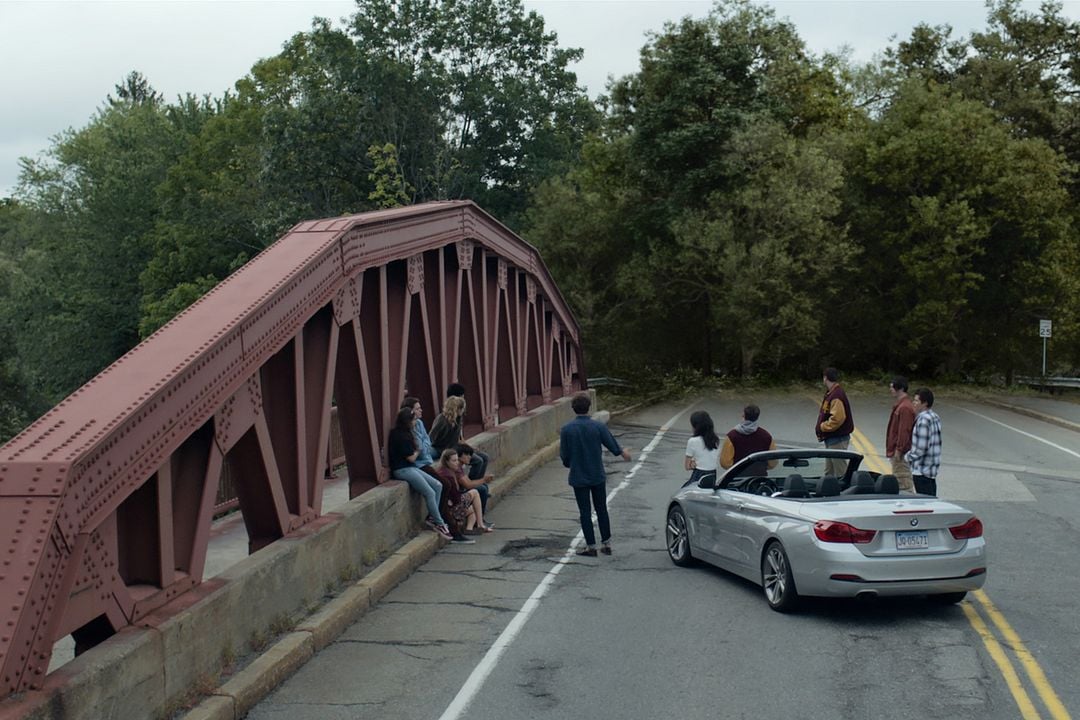 The Society : Foto Jack Mulhern, Alex Fitzalan, Toby Wallace, José Julián, Natasha Liu Bordizzo, Kristine Frøseth, Gideon Adlon