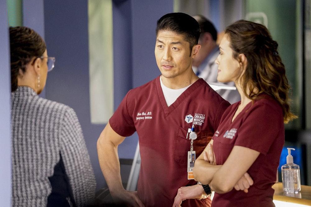 Chicago Med : Foto Brian Tee, Torrey DeVitto