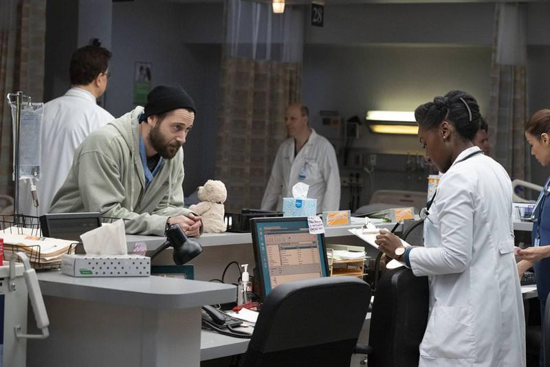 New Amsterdam (2018) : Foto Ryan Eggold, Nana Mensah