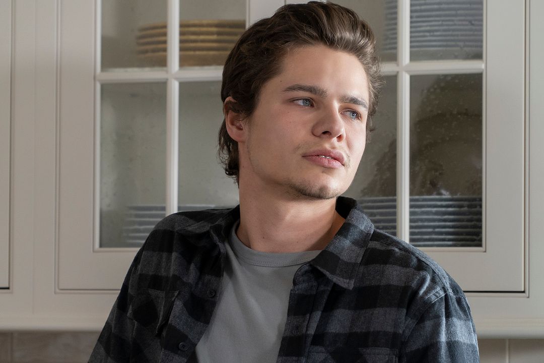 The Society : Foto Toby Wallace