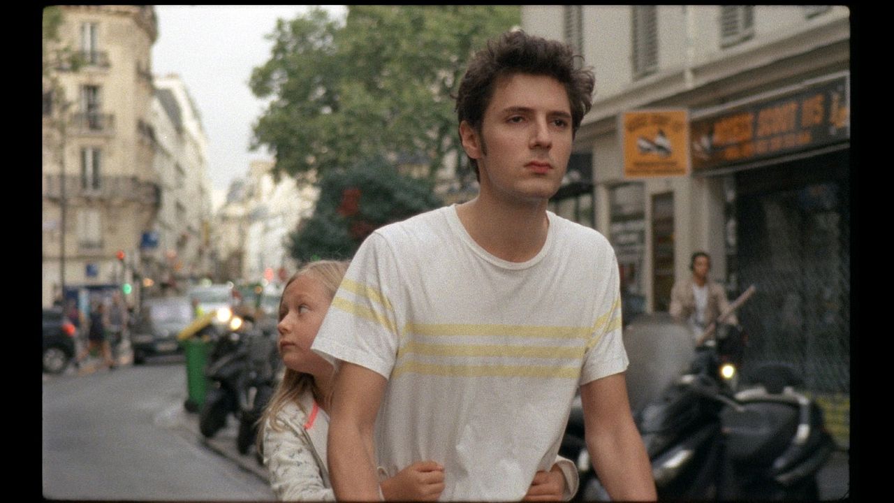 Amanda : Foto Vincent Lacoste, Isaure Multrier