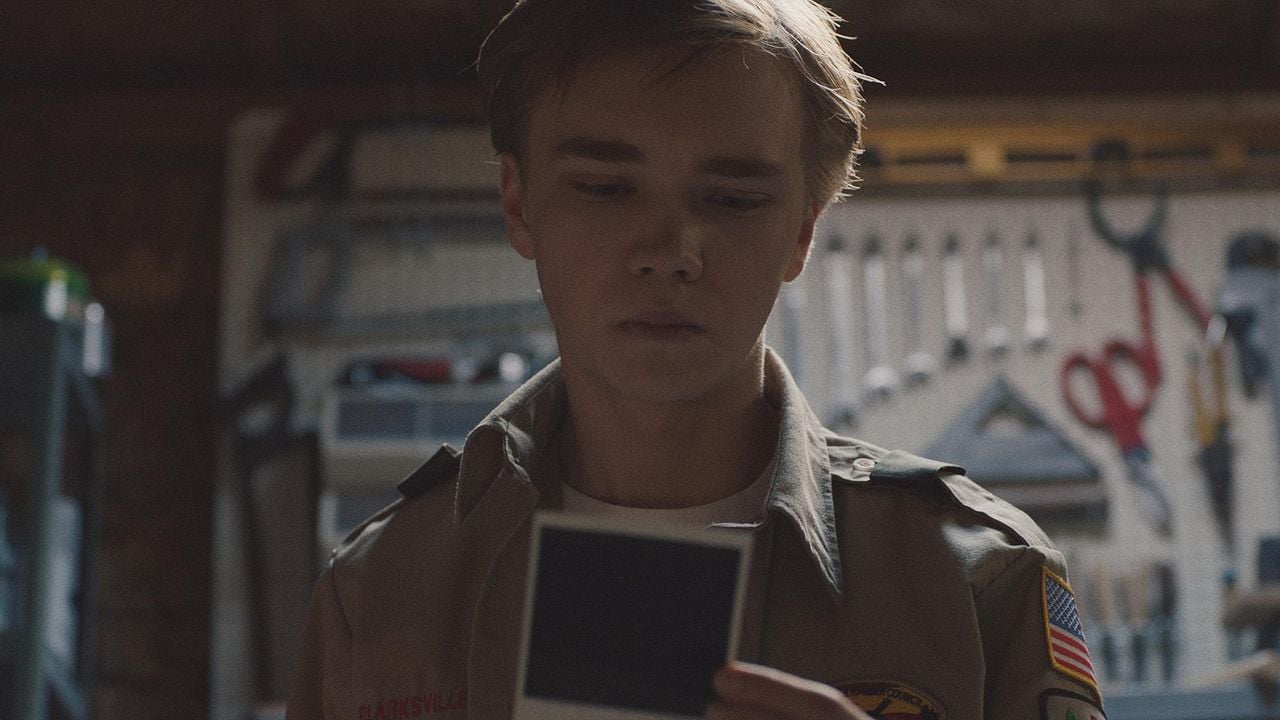 El Asesino del Nudo : Foto Charlie Plummer