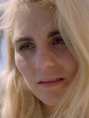 Póster Victoria Carmen Sonne