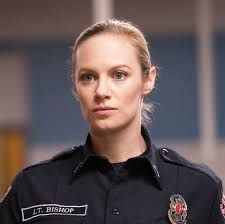 Póster Danielle Savre