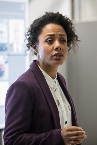 Póster Nina Toussaint-White