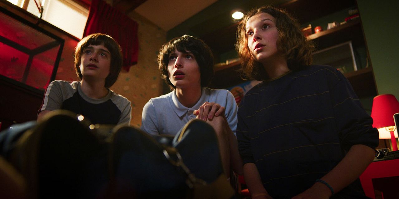 Foto Millie Bobby Brown, Noah Schnapp, Finn Wolfhard