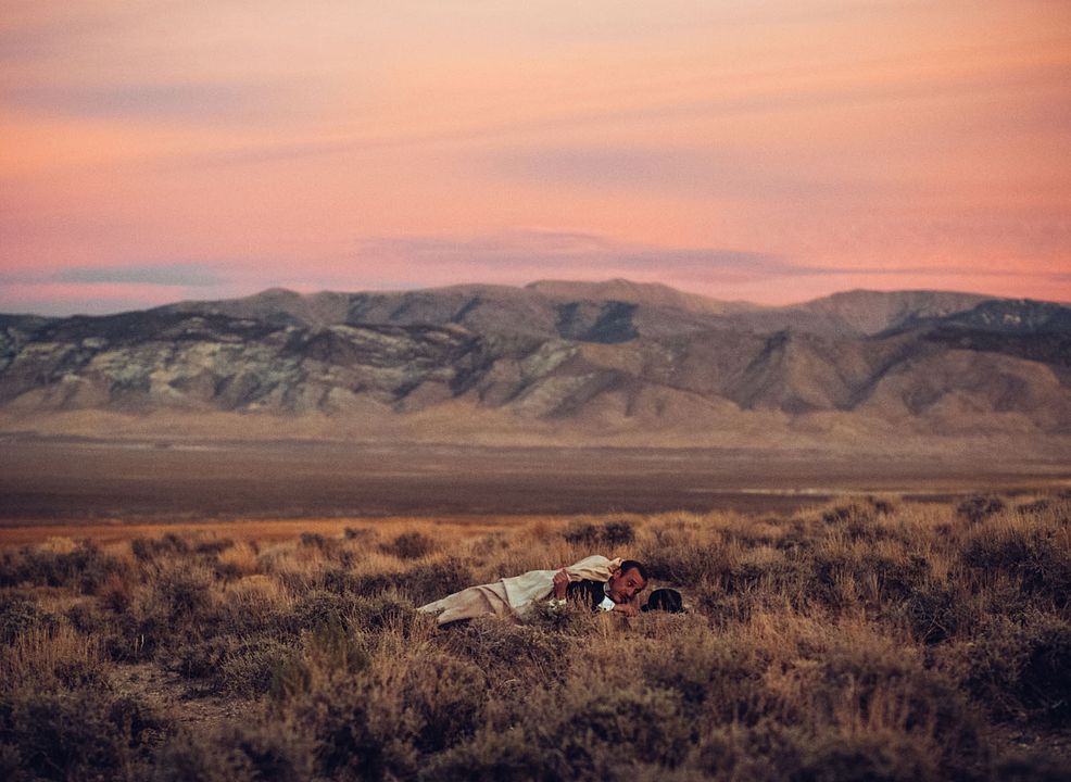 The great darkened days : Foto