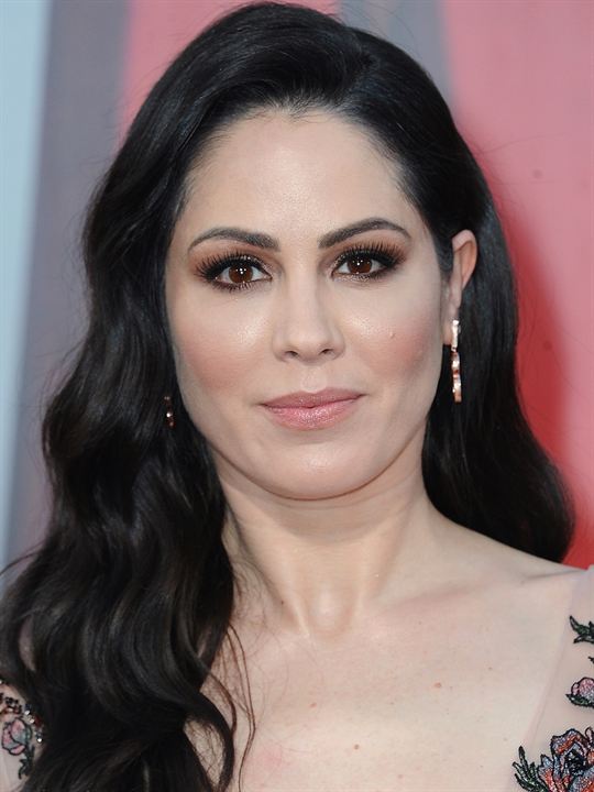 Póster Michelle Borth