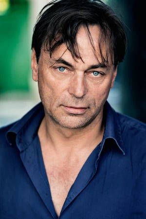 Póster Peter Benedict