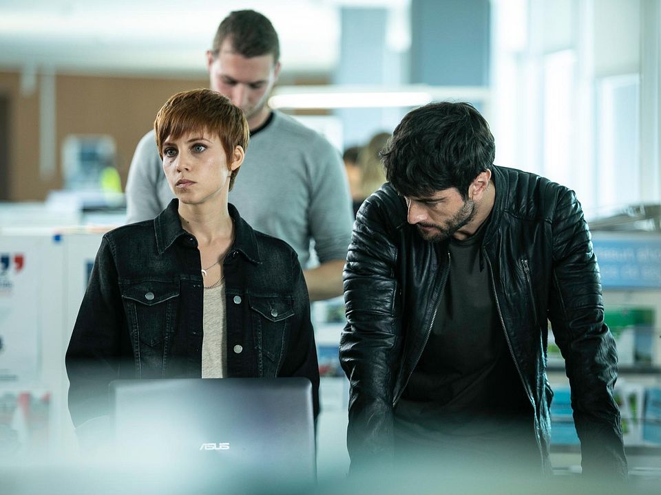 El silencio de la ciudad blanca : Foto Javier Rey, Aura Garrido