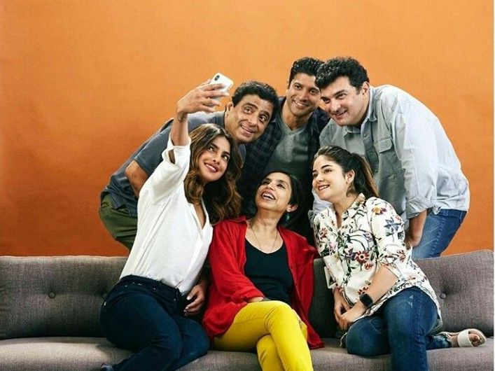 The Sky Is Pink : Foto