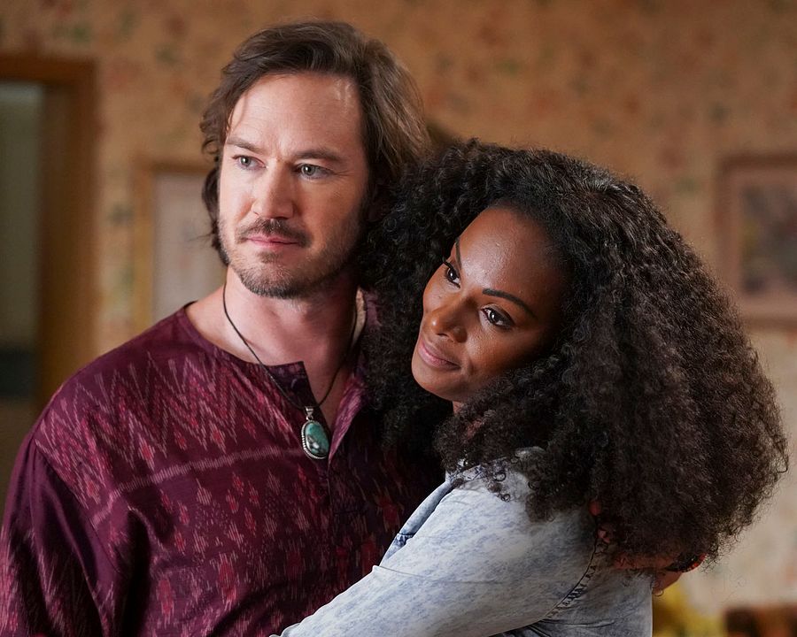 Mixed-ish : Foto Mark-Paul Gosselaar, Tika Sumpter