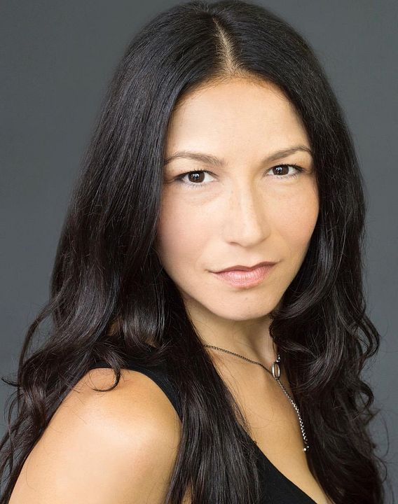 Póster Tamara Podemski