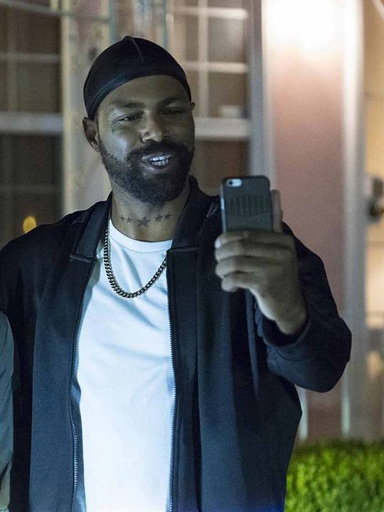 Póster DeVaughn Nixon