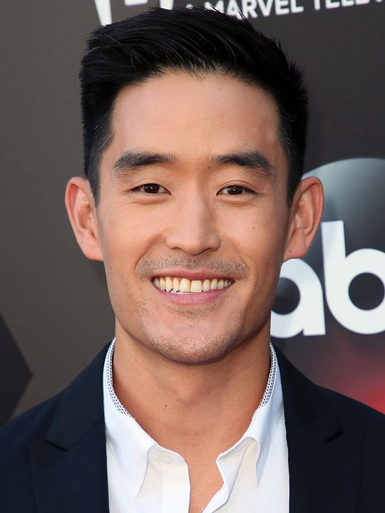 Póster Mike Moh